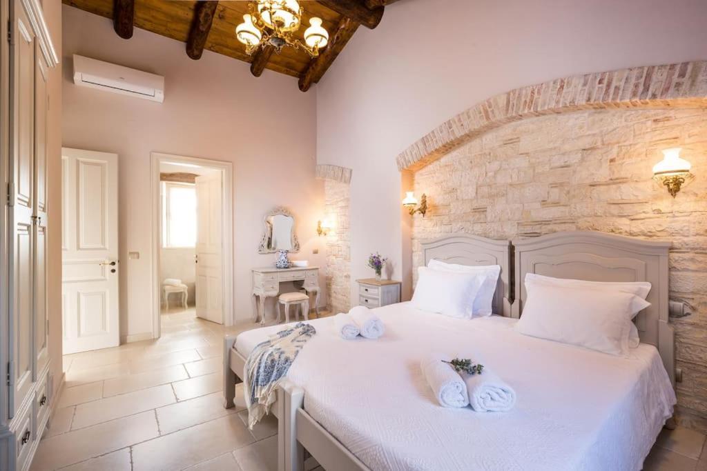 Villa La Maison Velianitatika